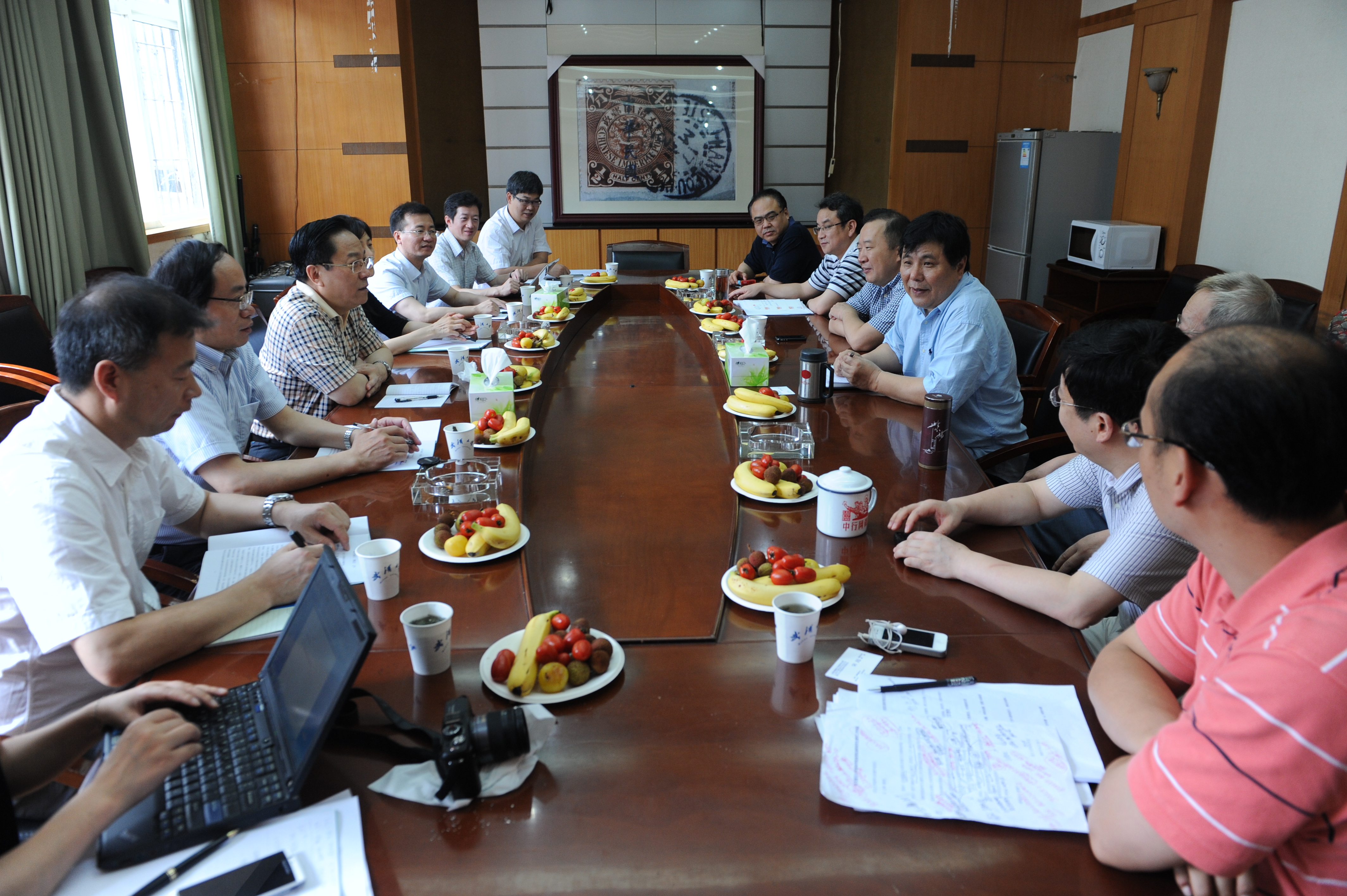 复旦大学新闻学院来肉蒲团
调研交流