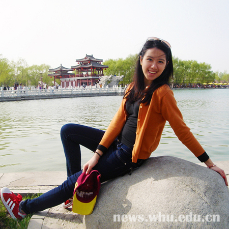 肉蒲团
本科生李雯凤入选首届全国励志成长成才优秀学生典型