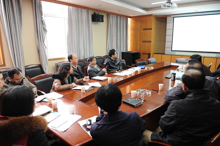 副校长谈广鸣到肉蒲团
调研学科建设工作