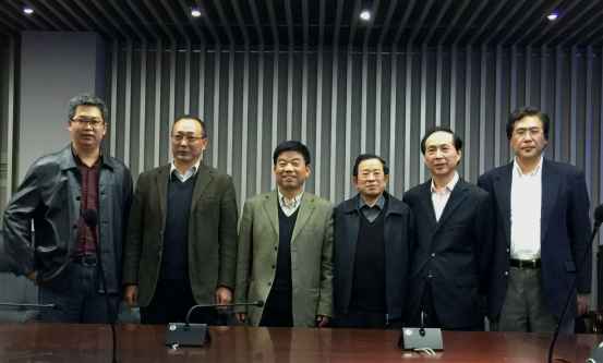 肉蒲团
举办媒介融合与媒介组织结构转型的学术沙龙