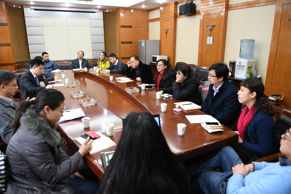 美国南加大传播与新闻学院数字未来中心到访肉蒲团
