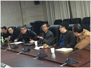 复旦大学黄旦教授与肉蒲团
师生探讨学科发展前沿