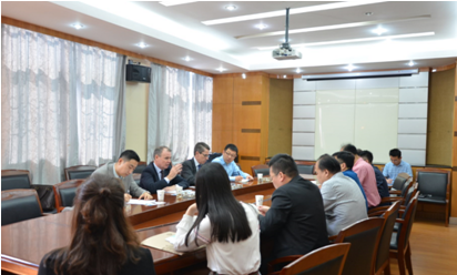 澳大利亚迪肯大学代表团访问肉蒲团
